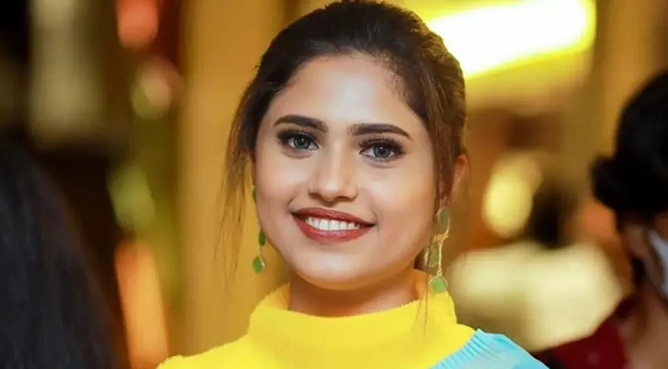 തൃക്കാക്കര എംഡിഎംഎ കേസിൽ അറസ്റ്റിലായ നടി ഞാനല്ല, ടാഗ് ചെയ്യുന്നത് നിര്‍ത്തണം ! വ്യക്തമാക്കി അഞ്ജു കൃഷ്ണ അശോക്