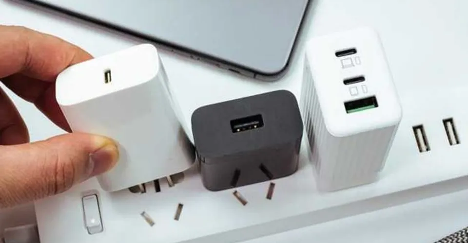 പുതിയ മാറ്റത്തിന് തുടക്കം കുറിച്ച് ഇന്ത്യ; ഇലക്ട്രോണിക് ഉൽപ്പന്നങ്ങൾക്ക് ഇനി പൊതു ചാർജർ