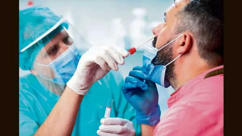 കുതിച്ചുയർന്ന് കൊവിഡ്; സംസ്ഥാനങ്ങളിൽ ഇന്ന് അവലോകന യോഗം