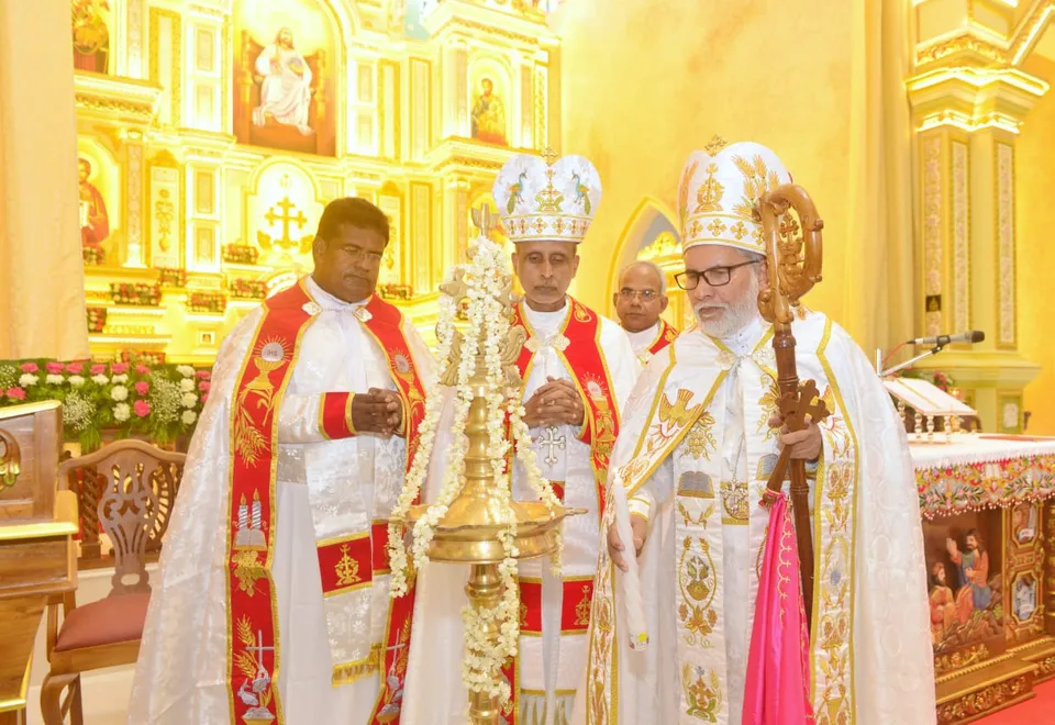 ചിറ്റാർ പള്ളി കൂദാശ ചെയ്തു; കൊവിഡിനെ അതിജീവിച്ച ആത്മീയതയുടെ പ്രതീകമാണ് ചിറ്റാർ പള്ളിയെന്ന് ബിഷപ്പ് കല്ലറങ്ങാട്ട്