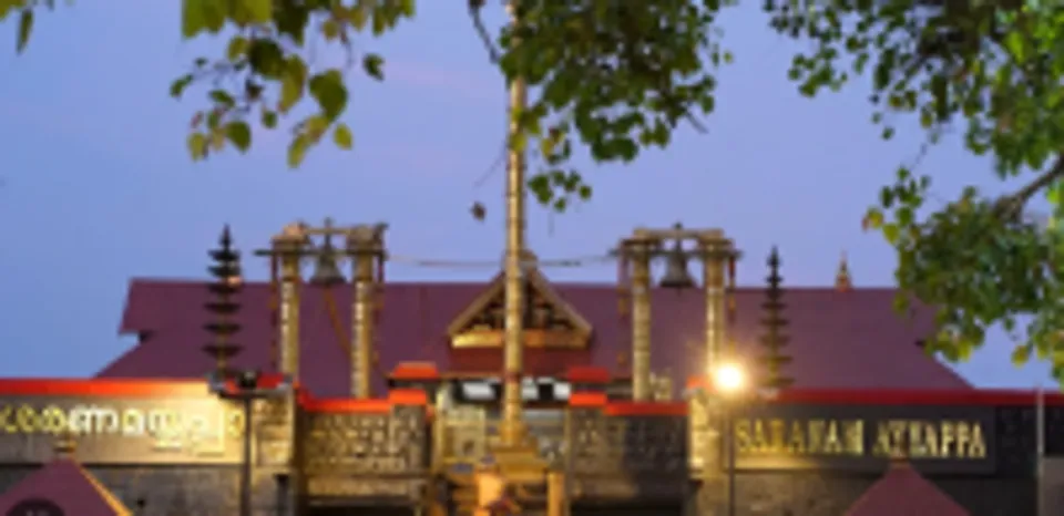 ശബരിമല സന്നിധാനത്ത് ദർശനത്തിനായി വൻ ഭക്തജന തിരക്ക്