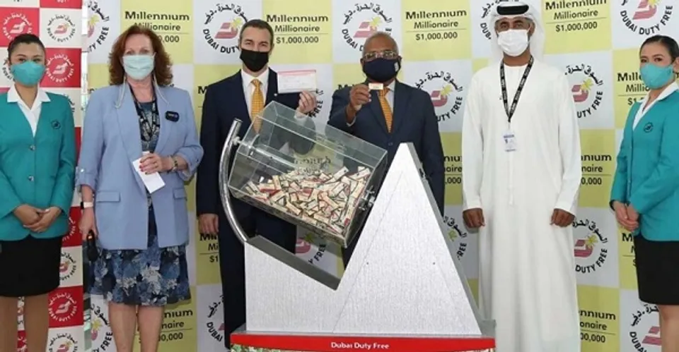 വര്‍ഷങ്ങളായി ശ്രമം, ഒടുവില്‍ ഭാഗ്യം തേടിയെത്തി, ദുബായ് ഡ്യൂട്ടി ഫ്രീയുടെ മില്ലേനിയം മില്യണയർ നറുക്കെടുപ്പിൽ മലയാളിക്ക് ഏഴ് കോടി സമ്മാനം