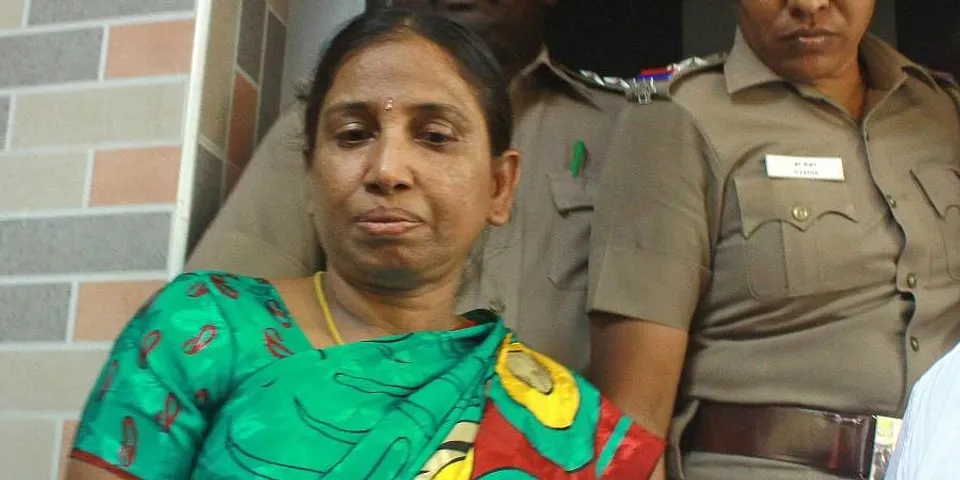 പൊലീസ് ഉദ്യോഗസ്ഥന്റെയും നഴ്‌സിന്റെയും മകൾ, ചെന്നൈ എതിരാജ് കോളേജിൽ നിന്ന് ഇംഗ്ലീഷിൽ ബിരുദം, മികച്ച ജീവിതം ലക്ഷ്യമിട്ട് ചെന്നെയിലെത്തിയെങ്കിലും എത്തിപ്പെട്ടത് വെല്ലൂർ സെൻട്രൽ ജയിലിൽ, രാജ്യത്ത് ഏറ്റവും കൂടുതൽ കാലം തടവറയിൽ കിടന്ന സ്ത്രീയായി മാറിയ നളിനി ഒടുവിൽ പുറത്തേക്ക്, ഇന്ത്യാക്കാരുടെ ഉള്ളിൽ ചോര ചീന്തിയ രാജീവ് ഗാന്ധി വധക്കേസും നളിനിയും !