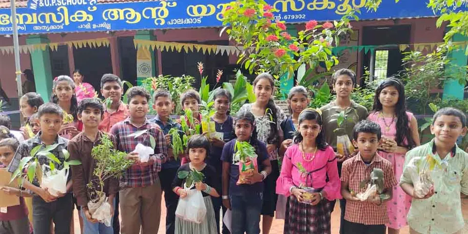 പാലക്കാട് ജില്ലയിലെ വിവിധ വിദ്യാലയങ്ങളിൽ ഹരിതം ക്ലബ്ബ് പ്രവർത്തനോദ്ഘാടനവും പരിസ്ഥിതി ദിനാചരണവും നടന്നു