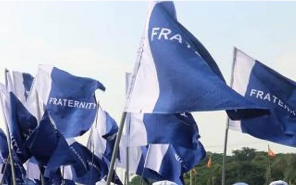 പാലക്കാട് മങ്കര സ്ക്കൂളിൽ ക്ലാസ് മുറിയിൽ പാമ്പ്: സർക്കാർ വിടുവായിത്തം അവസാനിപ്പിച്ച് വിദ്യാർഥി സുരക്ഷ ഉറപ്പുവരുത്തണമെന്ന് ഫ്രറ്റേണിറ്റി