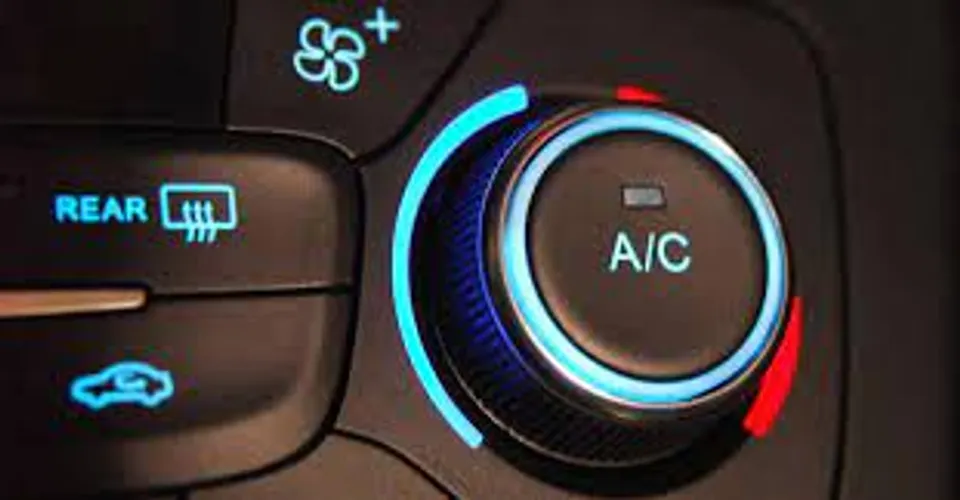 നിർത്തിയിട്ട കാറിൽ എസി ഉപയോ​ഗിക്കാറുണ്ടോ? ഇക്കാര്യങ്ങൾ അറിഞ്ഞിരിക്കണം