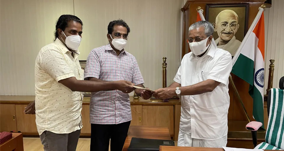 കേരളത്തിലെ കോവിഡ് പ്രതിരോധത്തിന് 10 ലക്ഷം രൂപ കൈമാറി സ്വിറ്റ്സർലൻഡ് മലയാളികളുടെ കൂട്ടായ്മയായ കൈരളി പ്രോഗ്രസീവ് ഫോറം