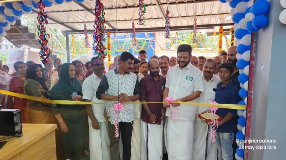 കാലികമായ സാമൂഹ്യ ഉത്തരവാദിത്വം ഏറ്റെടുത്ത് സഹകരണ സ്ഥാപനം. കല്ലടിക്കോട് സർവീസ് സഹകരണ ബാങ്കിന് കീഴിൽ നീതി ഇലക്ട്രിക്കൽസ് ആൻഡ് പ്ലംബിംഗ് പ്രവർത്തനം ആരംഭിച്ചു