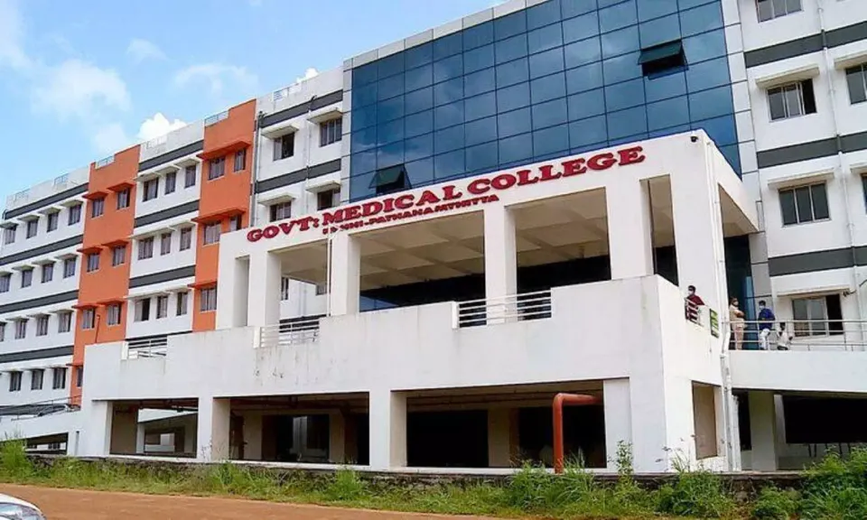 കോന്നി മെഡിക്കല്‍ കോളജിനുള്ളിലെ റോഡ് നിര്‍മാണം പൂര്‍ത്തിയാക്കാന്‍ നിര്‍ദ്ദേശം