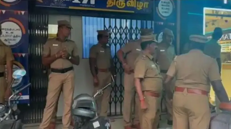 അരുമ്പാക്കത്തെ ഫെഡ് ബാങ്ക് കൊള്ള കേസിൽ മൂന്നു പേരെ പ്രത്യേക അന്വേഷണ സംഘം അറസ്റ്റുചെയ്തു