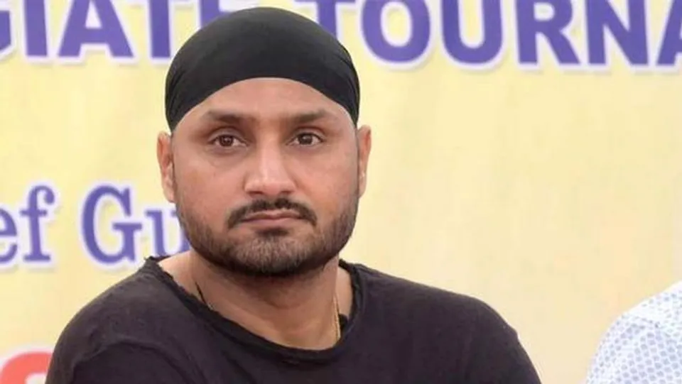 ബലാത്സംഗക്കേസിലെ പ്രതികളെ വെടിവെച്ചു കൊന്ന സം‌‌ഭവം; എന്താണ് ചെയ്യേണ്ടതെന്ന് പോലീസ് കാണിച്ചുതന്നുവെന്ന് ഹര്‍ഭജന്‍ സിങ്