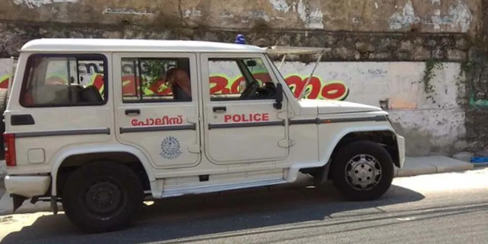 വിവാഹ തട്ടിപ്പ്; കൊല്ലത്ത് പഞ്ചായത്ത് വകുപ്പിലെ എൽ.ഡി ക്ലർക്ക് അറസ്റ്റിൽ