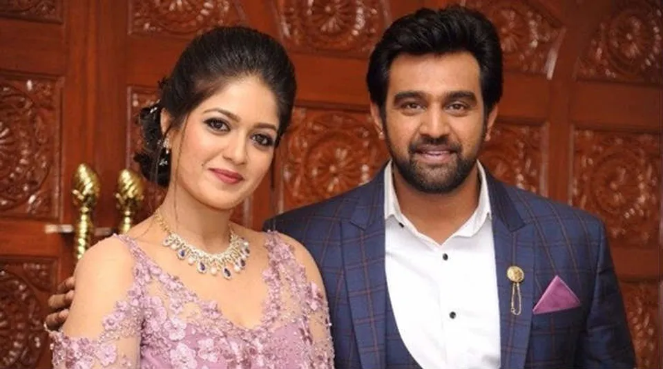 കാഴ്ച്ചക്കാരെ കിട്ടാൻ വേണ്ടി മാത്രം ഉണ്ടാക്കുന്ന യൂട്യൂബ് വീഡിയോകൾ നിങ്ങൾ ശ്രദ്ധിക്കരുത്;  താൻ ഇരട്ടക്കുഞ്ഞിന് ജന്മം നൽകിയെന്ന വ്യാജ വാർത്തയോട് പ്രതികരിച്ച് നടി മേഘ്ന രാജ്