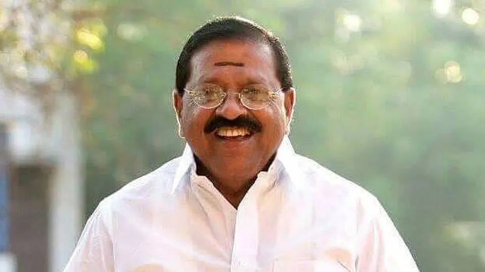 രാജ്‌മോഹന്‍ ഉണ്ണിത്താനെതിരെ പരാതിയുമായി മലപ്പുറത്ത് ഒരുകൂട്ടം കോണ്‍ഗ്രസ് നേതാക്കള്‍ രംഗത്ത്; രമേശ് ചെന്നിത്തലയ്ക്കും ഉമ്മന്‍ചാണ്ടിക്കുമെതിരെ പരസ്യ പ്രസ്താവന നടത്തിയ രാജ്‌മോഹന്‍ ഉണ്ണിത്താനെതിരെ അടിയന്തര നടപടി വേണമെന്നാണ് ആവശ്യം