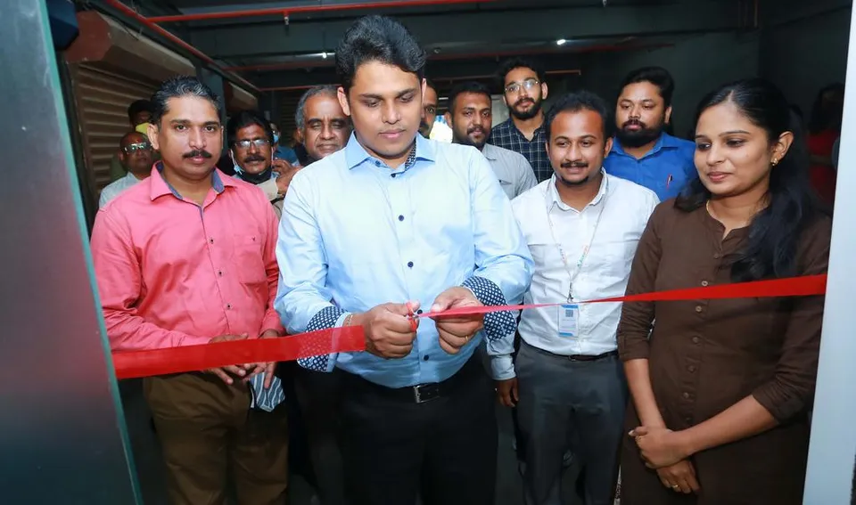 ഏസ് മണി  വെര്‍ച്വല്‍ബാങ്ക്, യുപിഐ,ക്യുആര്‍ സേവനങ്ങള്‍ക്ക് തുടക്കമിട്ട് ഏസ്‌വെയര്‍ ഫിന്‍ടെക് സര്‍വീസസ്