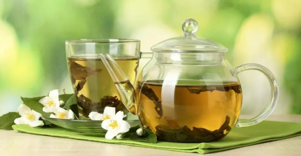 ഗ്രീൻ ടീ അതോ ജാസ്മിൻ ടീയോ; ഏതാണ് മികച്ചത്? അറിയാം...