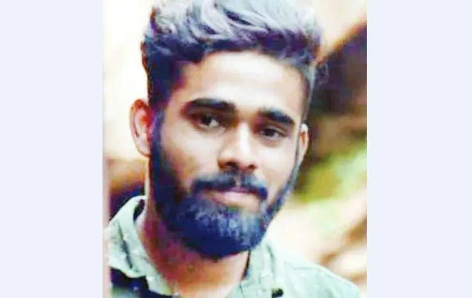 നാടുകാണിയിലെ യുവാവിന്റെ മരണം കൊലപാതകമെന്ന് ബന്ധുക്കള്‍; തന്നെ തള്ളിയിട്ടതെന്ന് പെണ്‍കുട്ടിയുടെ മൊഴി