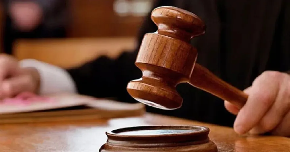 തെളിവായിരുന്ന കഞ്ചാവ് മുഴുവൻ എലി തിന്നു: കേസിൽ പ്രതികളായിരുന്ന രണ്ട് പേരെ കോടതി വെറുതെ വിട്ടു