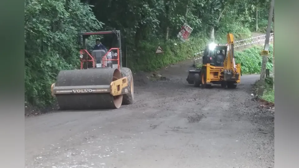 റണ്ണിങ് കോൺട്രാക്ട്; സംസ്ഥാനത്ത് റോഡുകളുടെ പരിശോധന നാളെ മുതൽ ; ആദ്യം തിരുവനന്തപുരം, എറണാകുളം, ഇടുക്കി ജില്ലകളിൽ