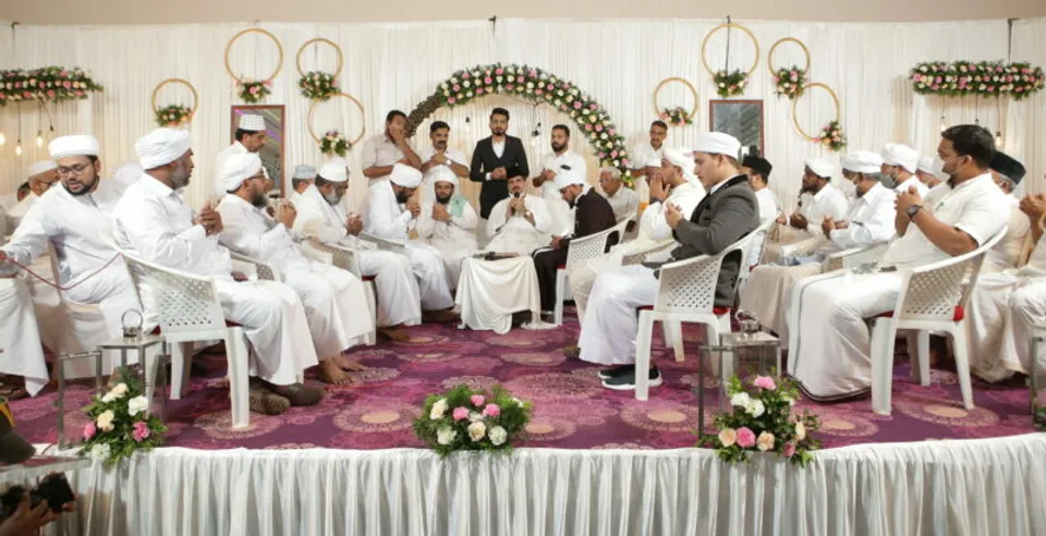 മകന്റെ വിവാഹത്തോടൊപ്പം മറ്റു മൂന്നുപേർക്ക് മംഗല്യ ഭാഗ്യമൊരുക്കി വല്ലപ്പുഴയിൽ വേറിട്ടൊരു വിവാഹം !