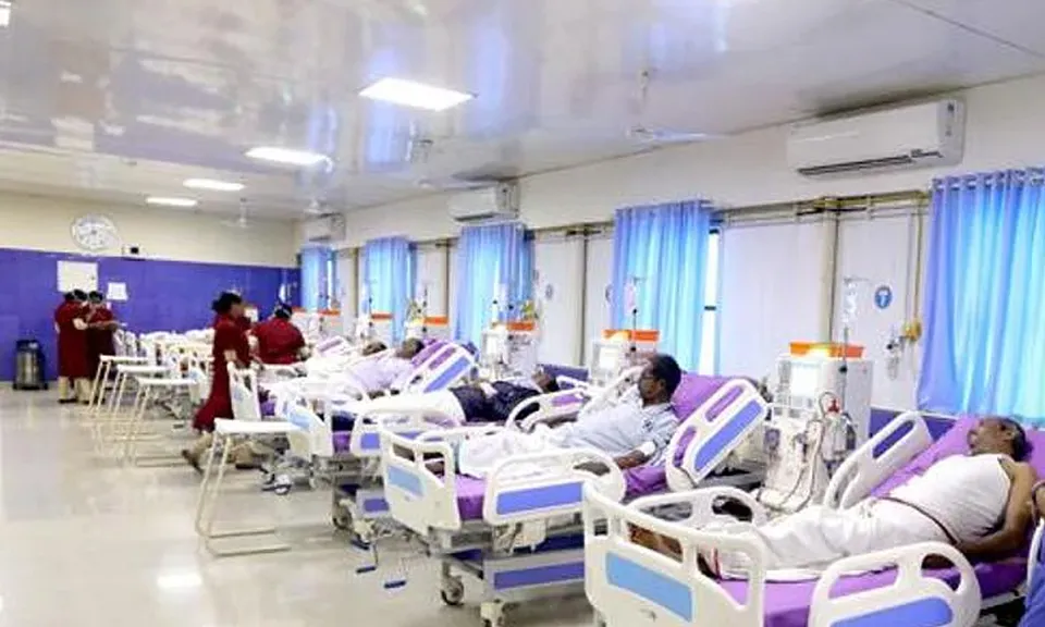 പൊതുജനാരോഗ്യരംഗം നവീകരിക്കുന്നതിനും ഏകീകരിക്കുന്നതിനുമായി സർക്കാർ കൊണ്ടുവരുന്ന 2001 ലെ കേരള പൊതുജനാരോഗ്യ ആക്ട് പൊതുസമൂഹത്തിന് ഗുണത്തേക്കാളേറെ ദോഷങ്ങളായിരിക്കും സംഭവിക്കുക. പൊതുജനാരോഗ്യ ബില്ലിലെ പ്രശ്നങ്ങൾ... (ലേഖനം)