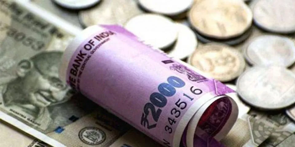 സംസ്ഥാനം വലിയ സാമ്പത്തിക പ്രതിസന്ധിയിലേക്ക്, തിങ്കളാഴ്ച മുതല്‍ ഓവര്‍ ഡ്രാഫ്റ്റില്‍, സര്‍ക്കാരിന്റെ മൊത്തം ഓണച്ചെലവ് 15000 കോടി