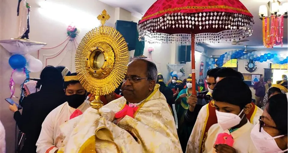 ടാഗോർ ഗാർഡൺ നിർമ്മൽ ഹൃദയ ഇടവകയിലെ പരിശുദ്ധ മാതാവിന്റെ 100 ദിന തിരുനാളിന് ഭക്തിനിര്‍ഭരമായ സമാപനം