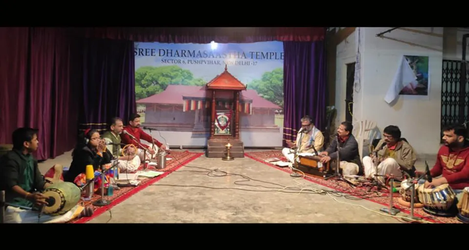 പുഷ്പവിഹാര്‍ ശ്രീ ധര്‍മ്മശാസ്താ ക്ഷേത്രത്തില്‍ മണ്ഡല വിളക്കിനോടനുബന്ധിച്ച് ഭജന നടത്തി