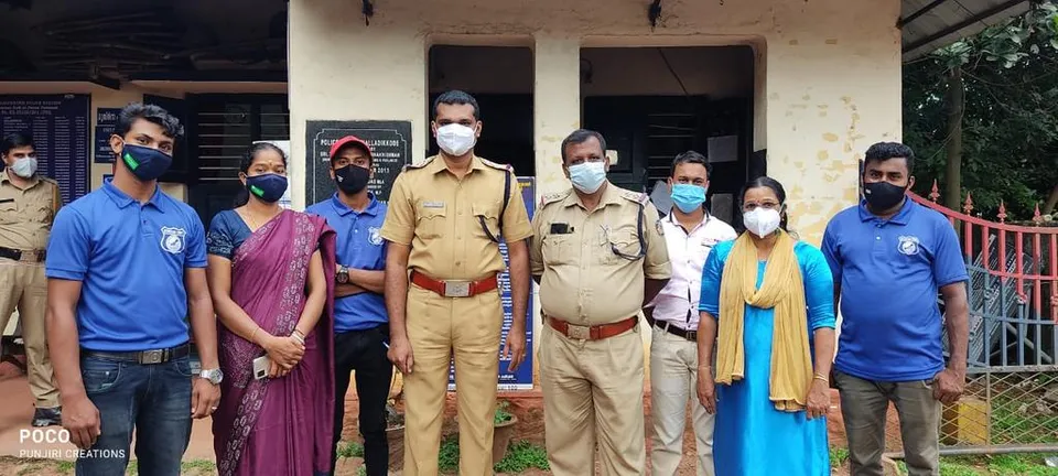 സർക്കിൾ ഇൻസ്‌പെക്ടർ സിജോ വർഗീസിന് സഹപ്രവർത്തകർ യാത്രയയപ്പ് നൽകി