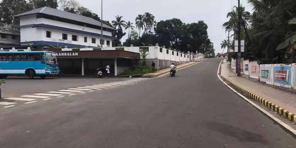 കിഴക്കമ്പലം ട്വന്‍റി20 വരെ ഒന്ന് പോകുക: മസിലുപിടുത്തം ഉപേക്ഷിക്കുക, രാഷ്ട്രീയ ഏമാന്മാരുടെ തിട്ടൂരം ലംഘിക്കാനുള്ള ആര്‍ജ്ജവം കാട്ടുക: കേരളത്തിലെ എല്ലാ പഞ്ചായത്ത്, മുന്‍സിപ്പല്‍ അംഗങ്ങളും ഒരു തവണ ഔദ്യോഗികമോ അനൗദ്യോഗികമോ ആയി കിഴക്കമ്പലം പഞ്ചായത്തില്‍ പോകണം, നേതാക്കള്‍ പറയുന്നത് ഒരു വശത്തിരിക്കട്ടെ. സത്യം എന്താണെന്ന് എല്ലാവരുമറിയേണ്ടതല്ലേ ?