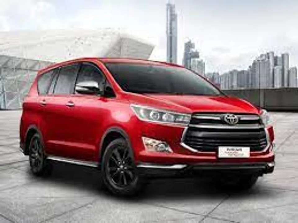 ബജാജ് ഫിനാൻസ് ലിമിറ്റഡുമായി കൈകോർത്ത് ജാപ്പനീസ് വാഹന ബ്രാൻഡായ ടൊയോട്ട കിർലോസ്‍കർ മോട്ടോർസ്