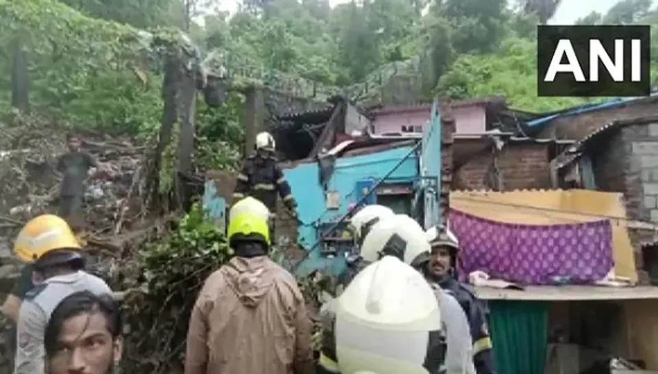 മുംബൈയില്‍ കനത്ത മഴയെ തുടര്‍ന്നുണ്ടായ മണ്ണിടിച്ചിലില്‍ മരിച്ചത് 23 പേര്‍