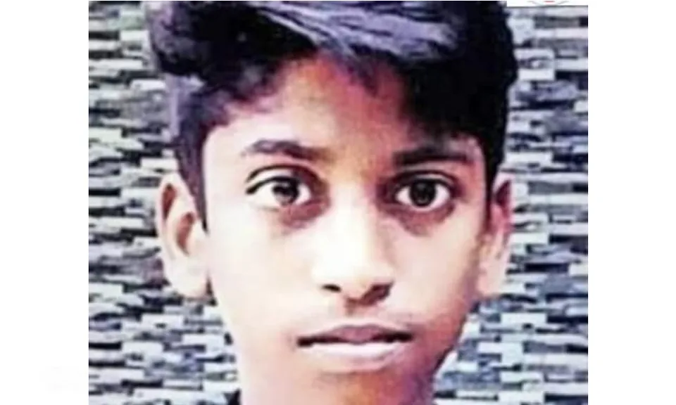 സുഹൃത്തിനെ രക്ഷിക്കാൻ ആറ്റിലിറങ്ങിയ വിദ്യാർഥി മുങ്ങിമരിച്ചു: ആറ്റിൽവീണ സുഹൃത്ത്‌ രക്ഷപെട്ടു