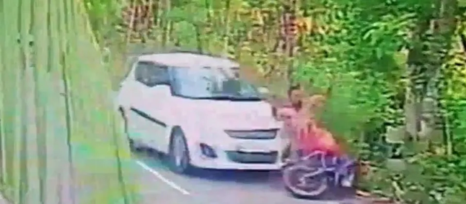 കൊല്ലത്ത് യുവാവിനെ കാറിടിച്ച് കൊലപ്പെടുത്താന്‍ ശ്രമം; ഉത്സവവുമായി ബന്ധപ്പെട്ട കലഹത്തിന്റെ തുടര്‍ച്ചയെന്ന് സംശയം