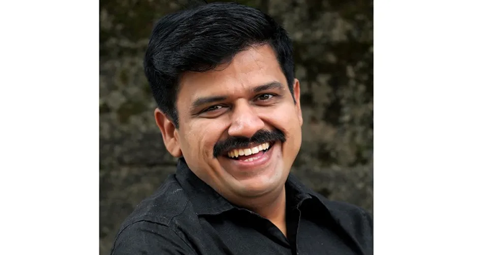 ഡൽഹിയിൽ ഒരു ഓട്ടോറിക്ഷയിൽ പോലും ലിഫ്റ്റ് കിട്ടാത്ത പാർട്ടി അഖിലേന്ത്യ സെക്രട്ടറിക്ക് കേരളത്തിൽ വന്നപ്പോൾ സഞ്ചരിക്കാൻ ടൊയോട്ട ഫോർച്യൂണർ; വിമര്‍ശിച്ച് സന്ദീപ് വാര്യര്‍