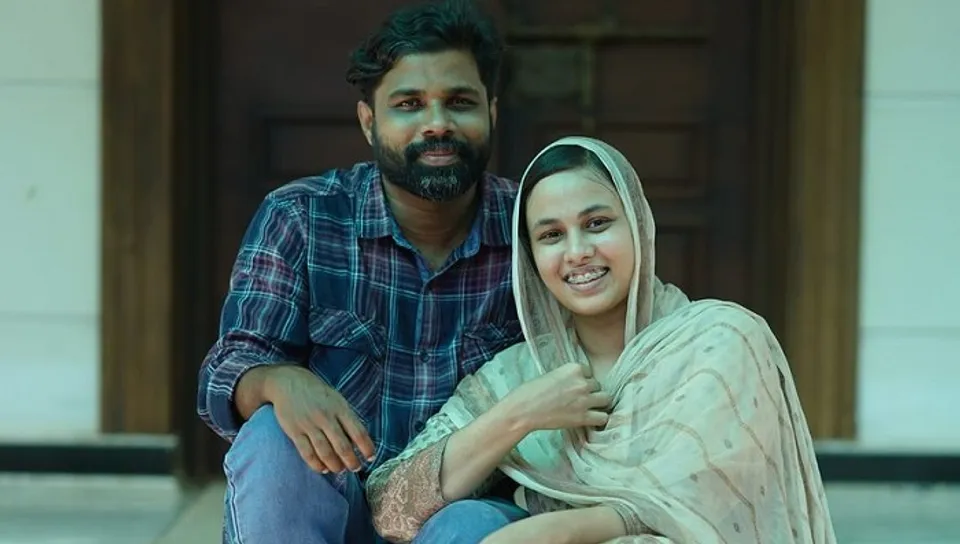 'എൻ്റെയും അവളുടേയും ഇഷ്ടങ്ങളൊക്കെ ഒരു പോലെയായത് നിയോഗം മാത്രം'! ഒരു തരി പൊന്നില്ലാതെ ഒരു പുതിയ ഉടുപ്പില്ലാതെ നാസറും നസീബയും ഒന്നായി