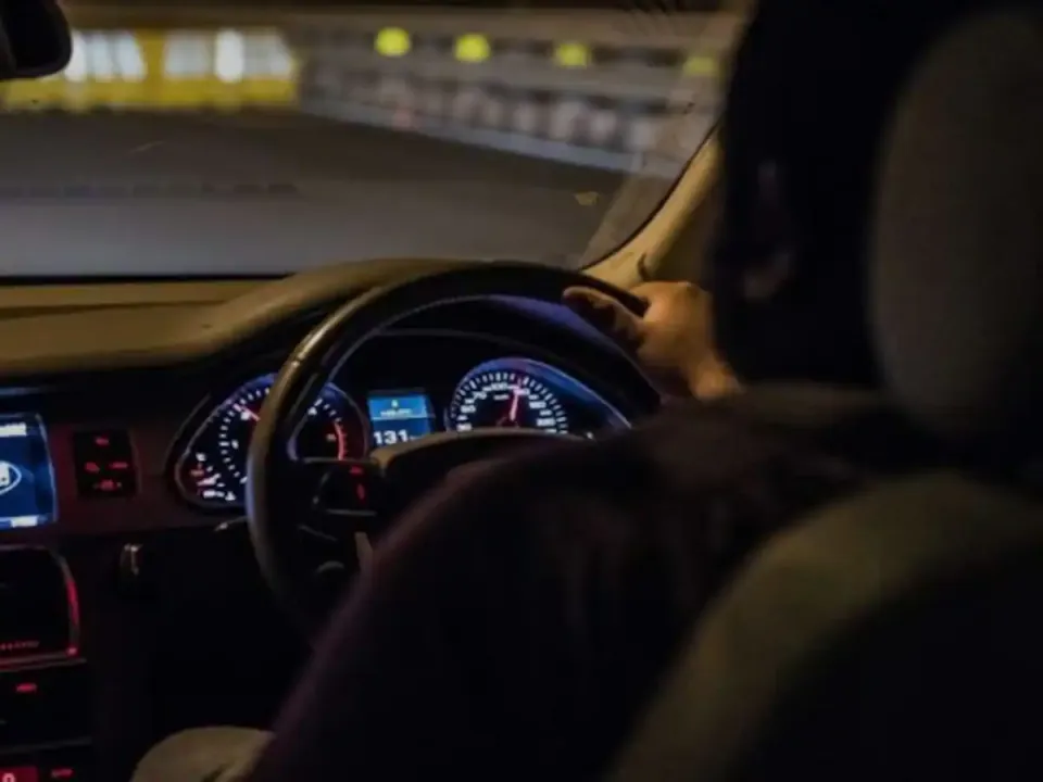 നിങ്ങള്‍ എത്ര മികച്ച ഡ്രൈവര്‍ ആണെങ്കിലും രാത്രി ഡ്രൈവിംഗിൽ ഈ തോന്നലുകള്‍ പിന്തുടരുന്നുണ്ടോ?; എങ്കില്‍ ഈ കാര്യങ്ങള്‍ സൂക്ഷിക്കാം