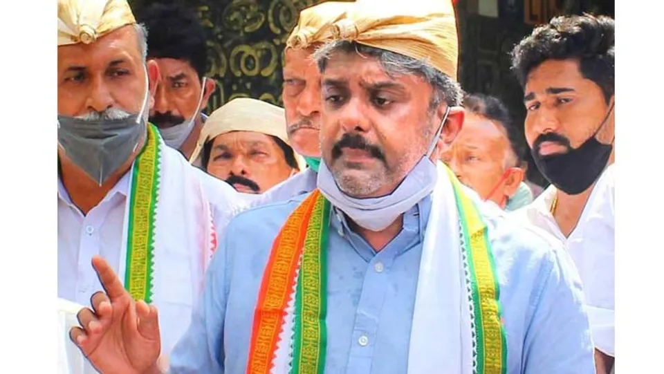 പി.ജെ ജോസഫിന്‍റെ മകൻ അപ്പു സജീവ രാഷ്ട്രീയത്തിലേക്ക് കടന്നുവരേണ്ടത് കാലഘട്ടത്തിന്റെ അനിവാര്യത