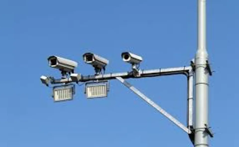 നിങ്ങളും വണ്ടിയും റോഡ് ക്യാമറയിൽ പതിഞ്ഞിട്ടുണ്ടോ എന്നറിയാനുള്ള വഴികൾ ഏതൊക്കെയാണെന്ന് നോക്കാം