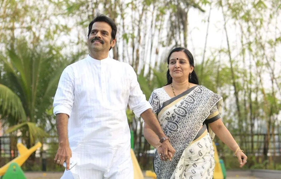 റിയല്‍ ലവ് എന്താണെന്ന് ആര്‍ക്കും ഡിഫൈന്‍ ചെയ്യാന്‍ പറ്റുന്നതല്ലല്ലോ, ദിവ്യമായ ഒരു വികാരമാണ് പ്രണയം എന്നെനിക്ക് അറിയാം, ഒരു പ്രേമം സഫലമാകാത്തതിന്റെ പേരില്‍ ജീവനൊടുക്കുന്നുണ്ടെങ്കില്‍ അതെത്ര ദിവ്യമായ വികാരമാണെന്ന് ഞാന്‍ ആലോചിക്കാറുണ്ട്, സ്വസ്ഥമായുള്ള ജീവിതത്തിന് വിവാഹം തടസമാണെന്നായിരുന്നു അന്നത്തെ ധാരണ: ബാലചന്ദ്ര മേനോന്‍