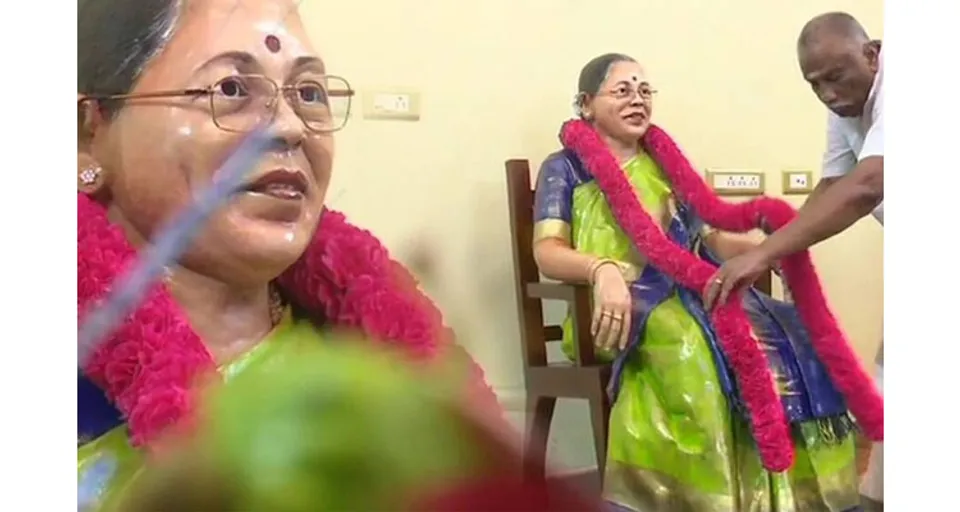 പ്രിയതമയെ വിട്ടുപിരിയാനാകാതെ ...!