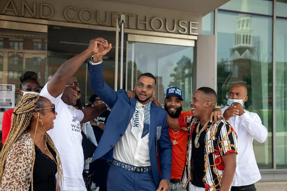 കൊലക്കുറ്റത്തിന് ജീവപര്യന്തം തടവ്, 23 വര്‍ഷത്തിന് ശേഷം നിരപരാധി