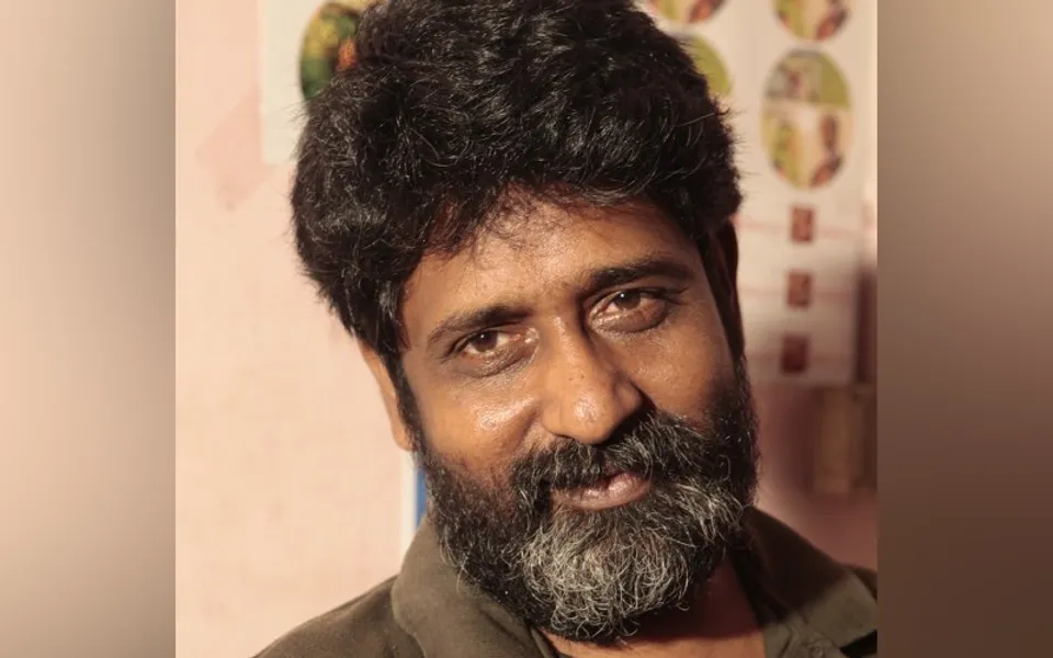 മലയാള ഗസല്‍ ചക്രവര്‍ത്തി ഉമ്പായിക്ക് സമർപ്പണമായി 'സിതയേ സുതനുവേ' എന്ന ഗാനം രചിച്ച് ഡോക്യുമെൻററി സംവിധായകനും കവിയുമായ സതീഷ് കളത്തിൽ