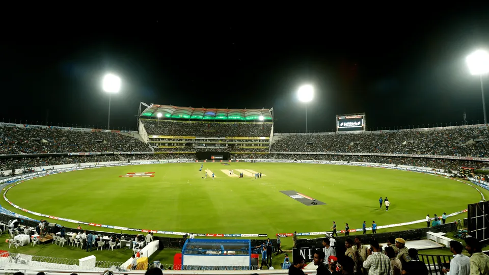 SRH vs MI Weather Report at the Rajiv Gandhi International Stadium, Hyderabad
