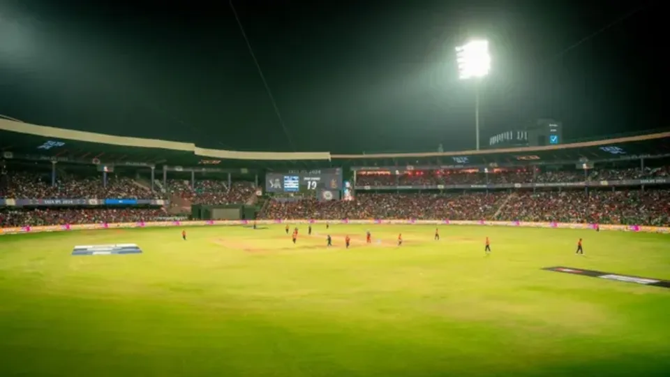RCB vs KKR Weather Report at the M Chinnaswamy Stadium, Bengaluru