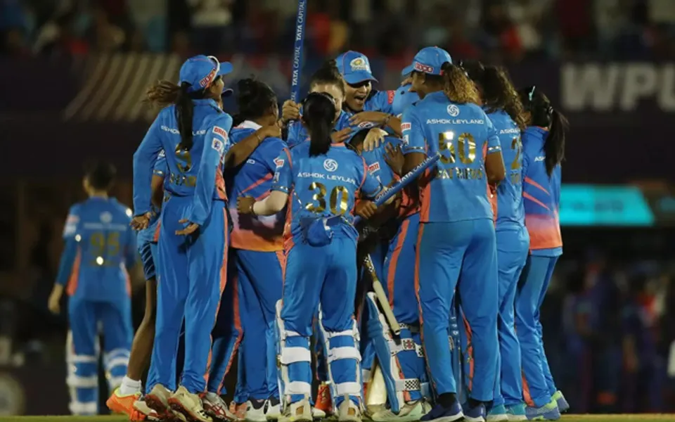 Mumbai women's team
