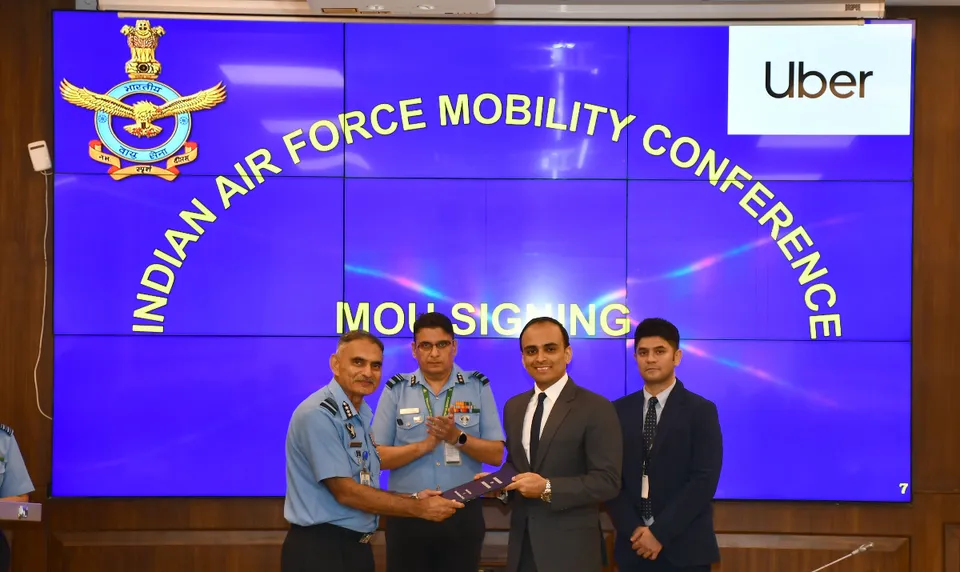 Air Officer In Charge - Administration, Air Marshal RK Anand VSM and Abhinav Mittoo, Sr. Country General Manager, Uber for Business, Uber India & South Asia.jpg