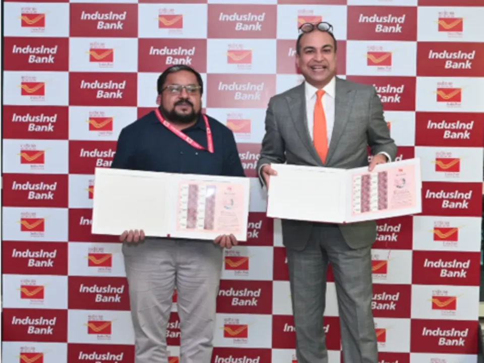 IndusInd Bank unveiling the customized 'My Stamp'.jpg