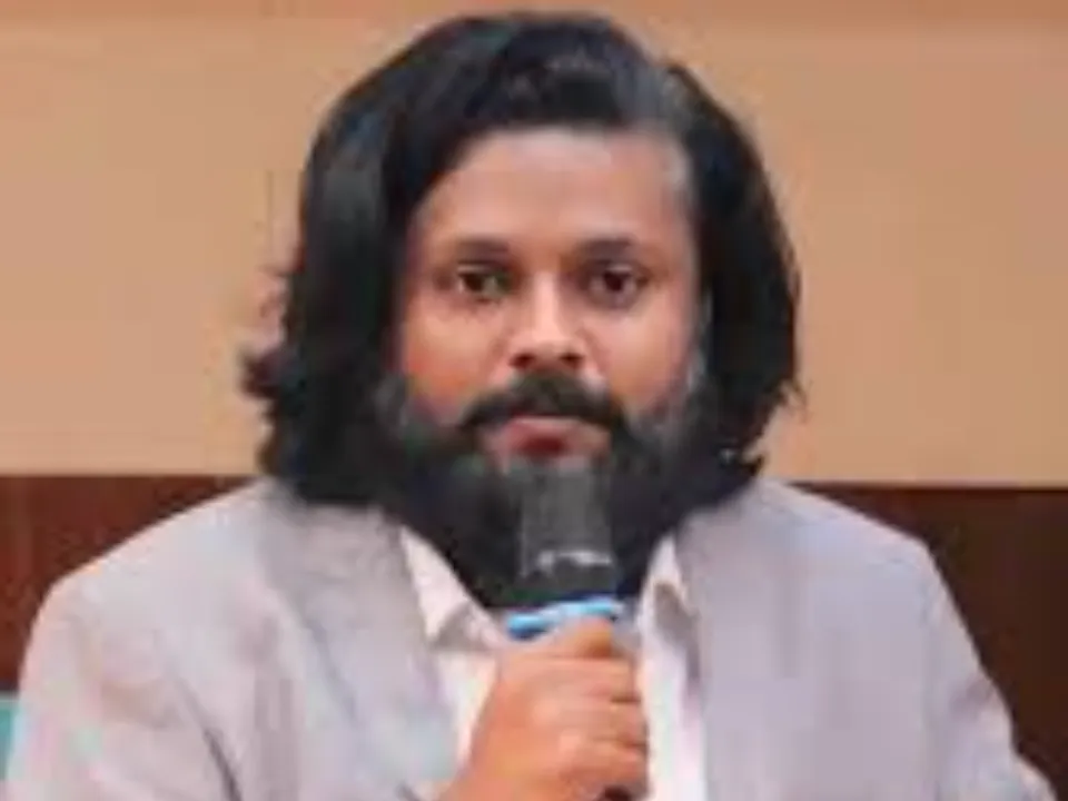 Hemen Ashodia, Founder of fxis ai