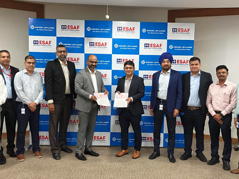 Ashok Leyland, ESAF Bank Sign MoU for Vehicle Financing